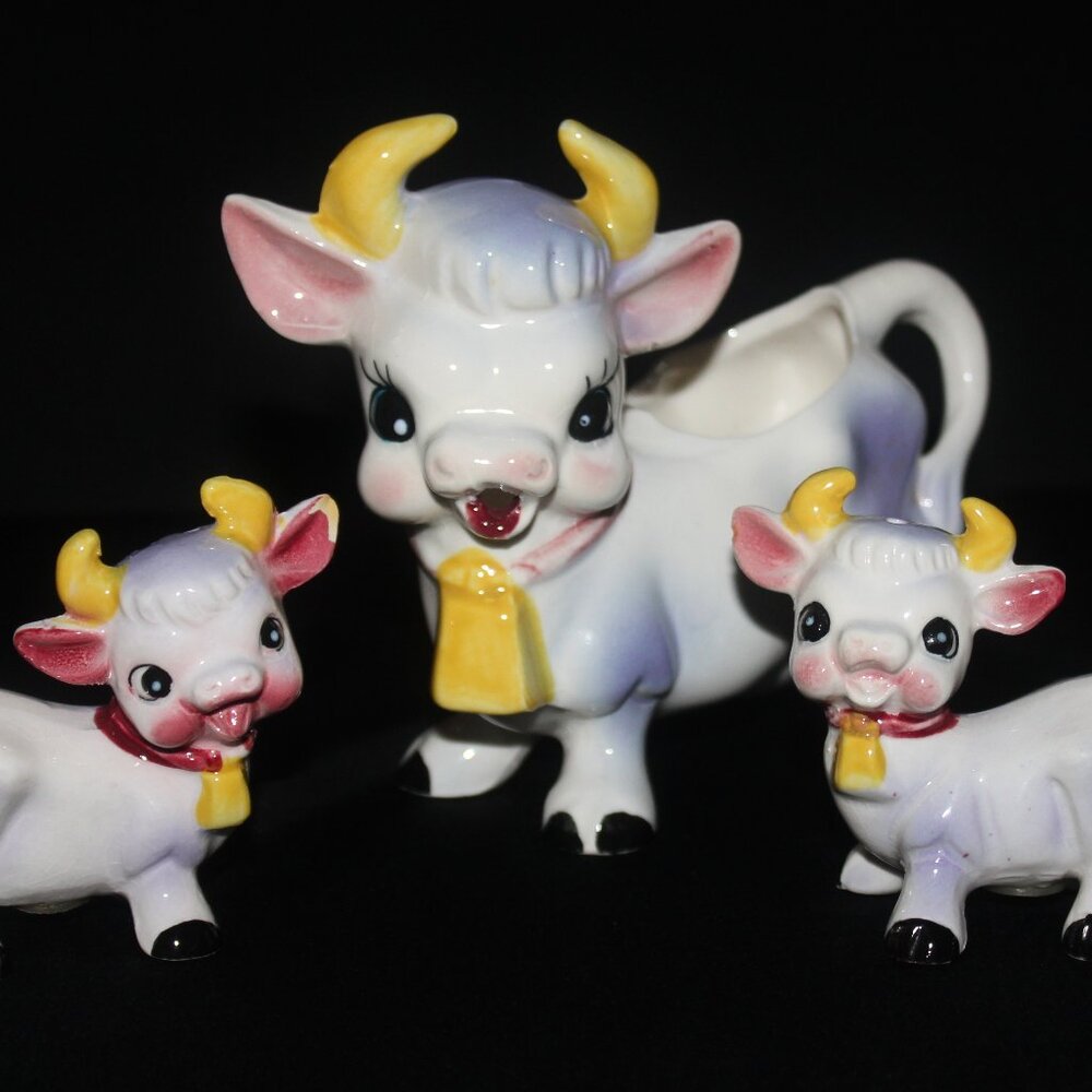 Elsie The Purple Cow Creamer and Salt & Pepper Shakers | Japan Ceramics